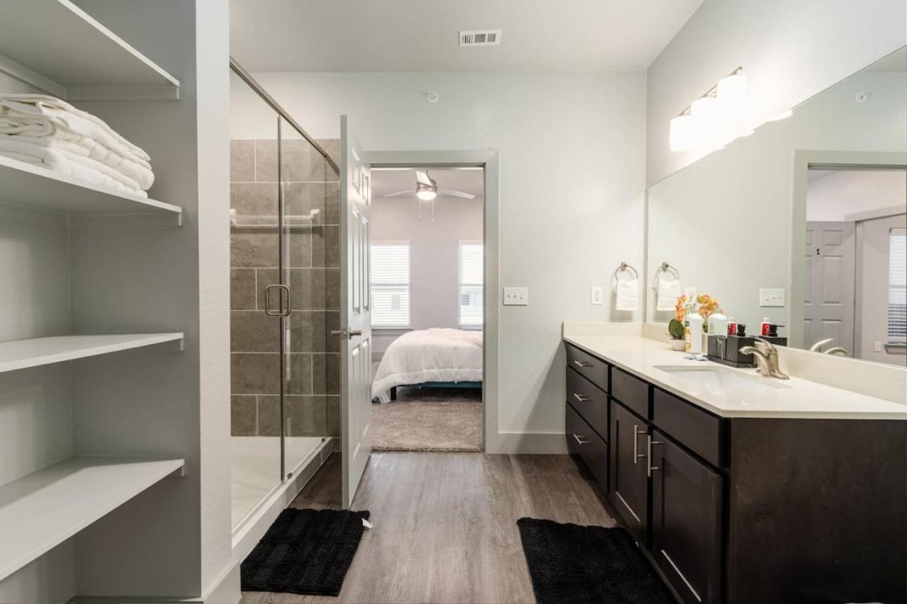 Corporate Housing By Mgm Daire Grand Prairie Dış mekan fotoğraf